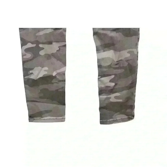 Democracy Ab Technology Jeans Size 8 Tapered Ankle Camo Stretch Elastic Waist - Picture 10 of 11
